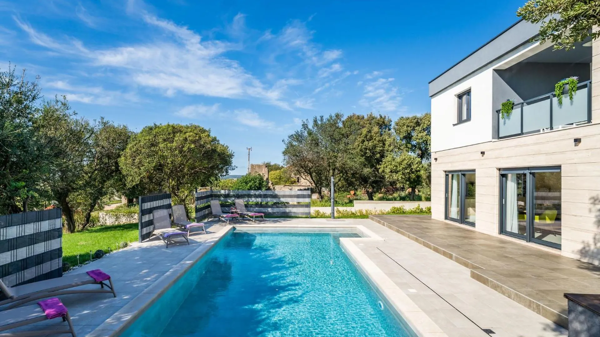 Holiday Home Golem By Interhome Vrana  Kroatien